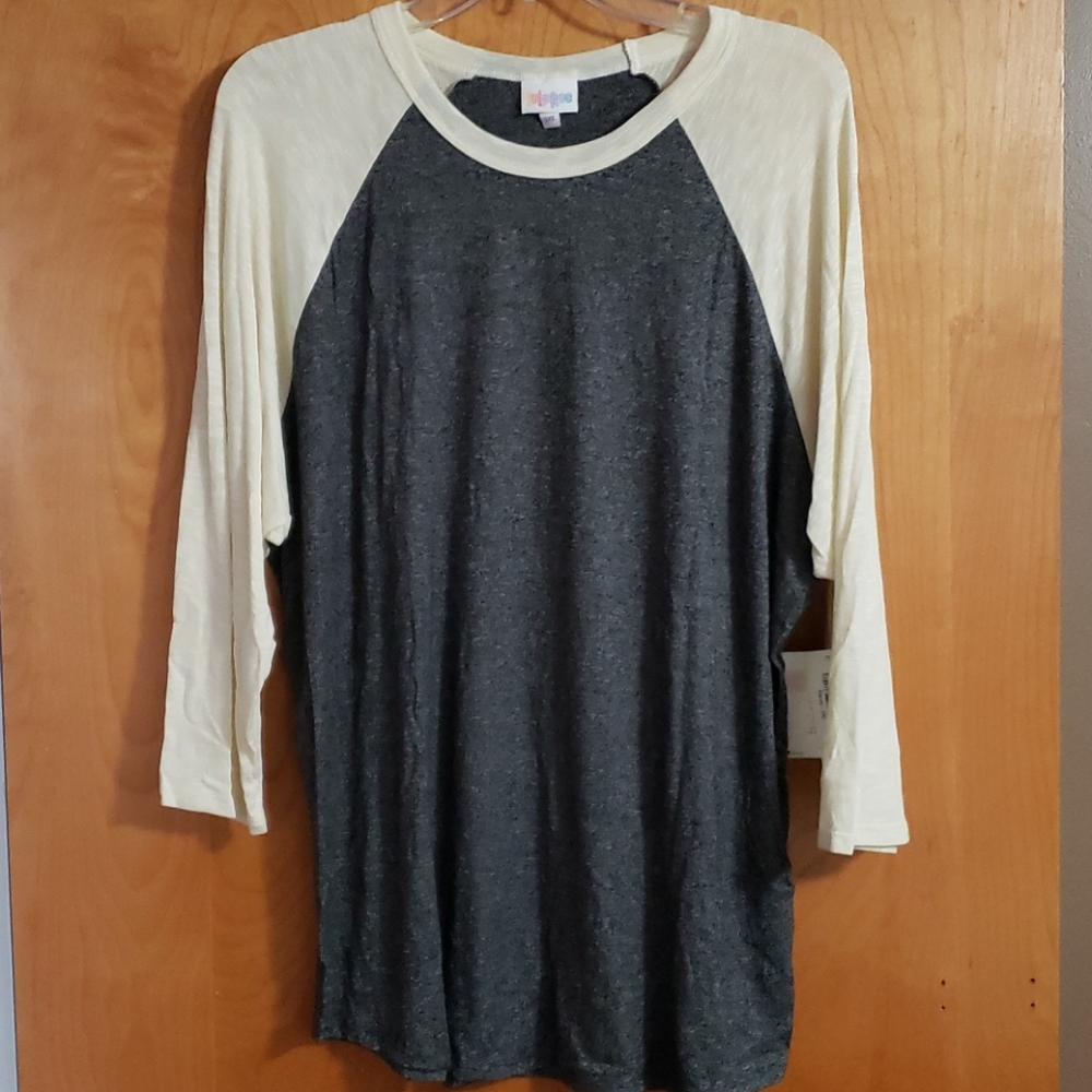 Lularoe Randy Tee